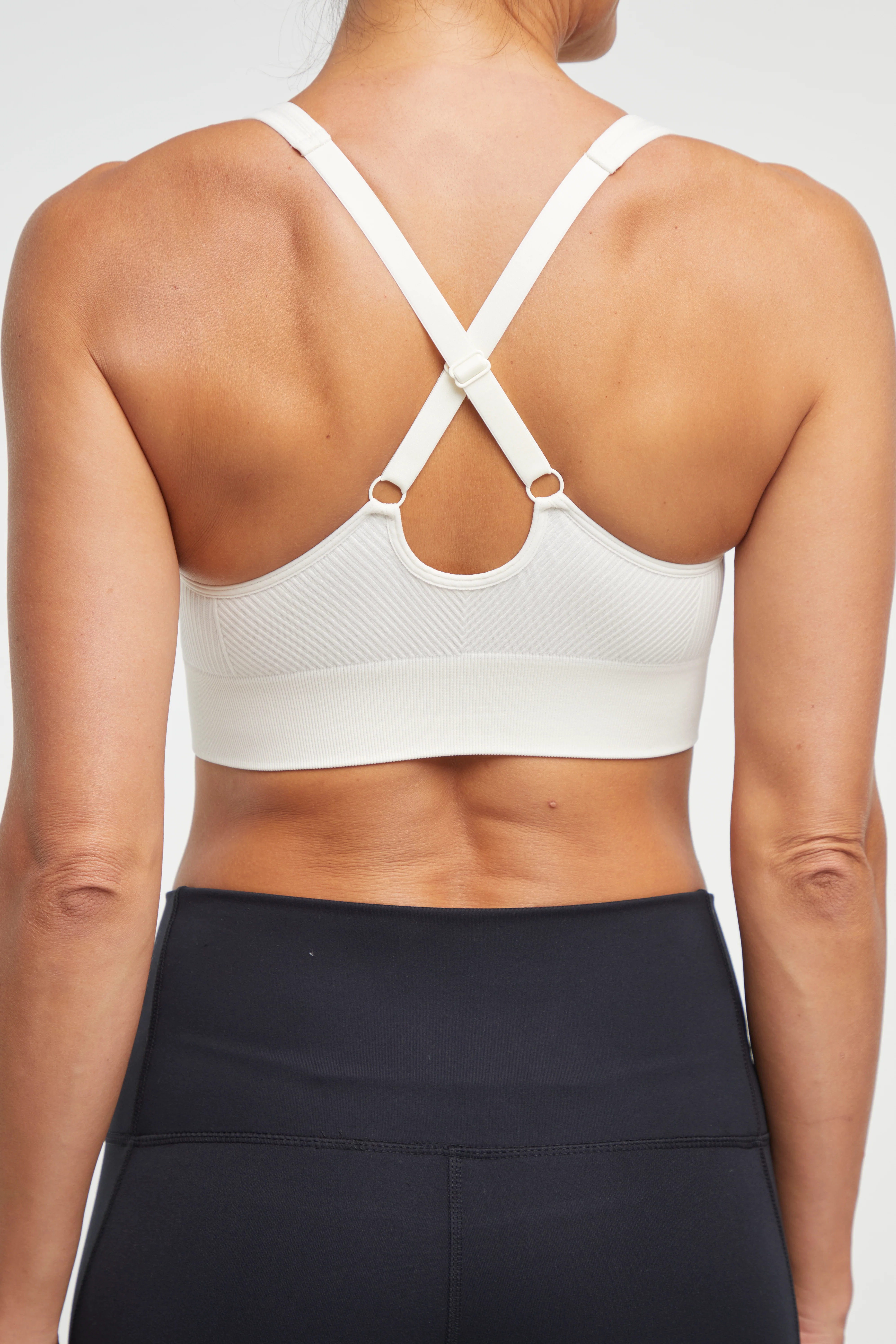 Addie Seamless Bra - Image 21