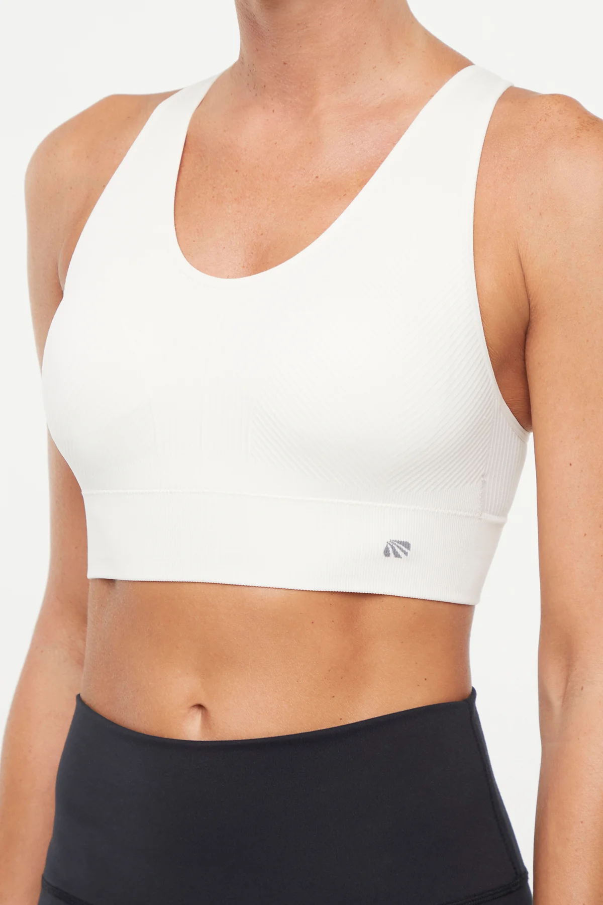 Addie Seamless Bra - Image 22