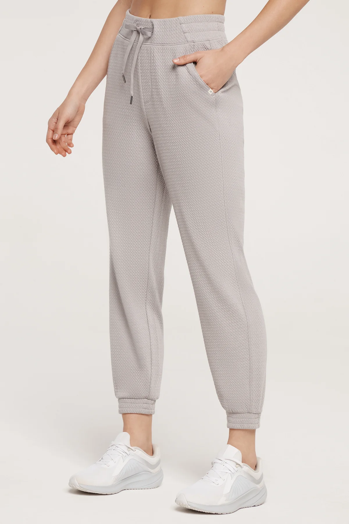 Alloy Allure - 3 Items - Image 16