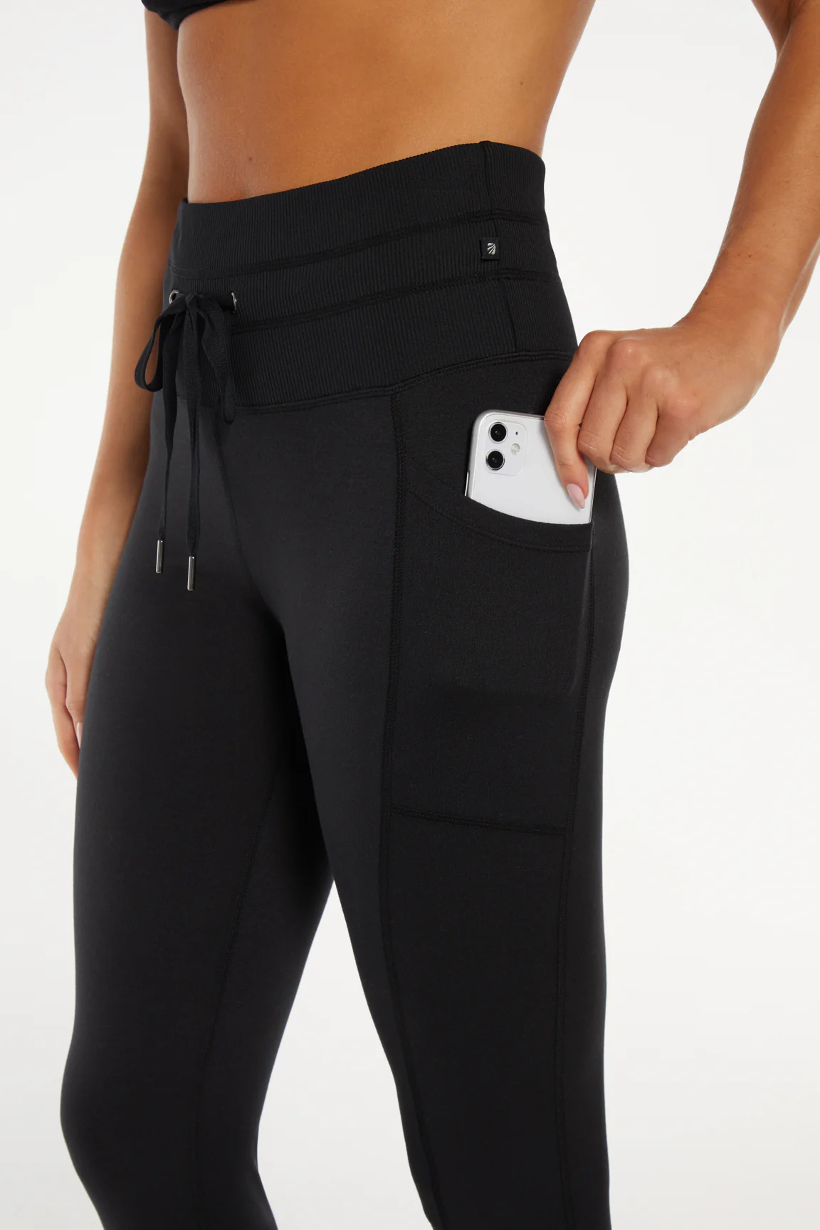 Aubrey Legging (Black) - Image 7