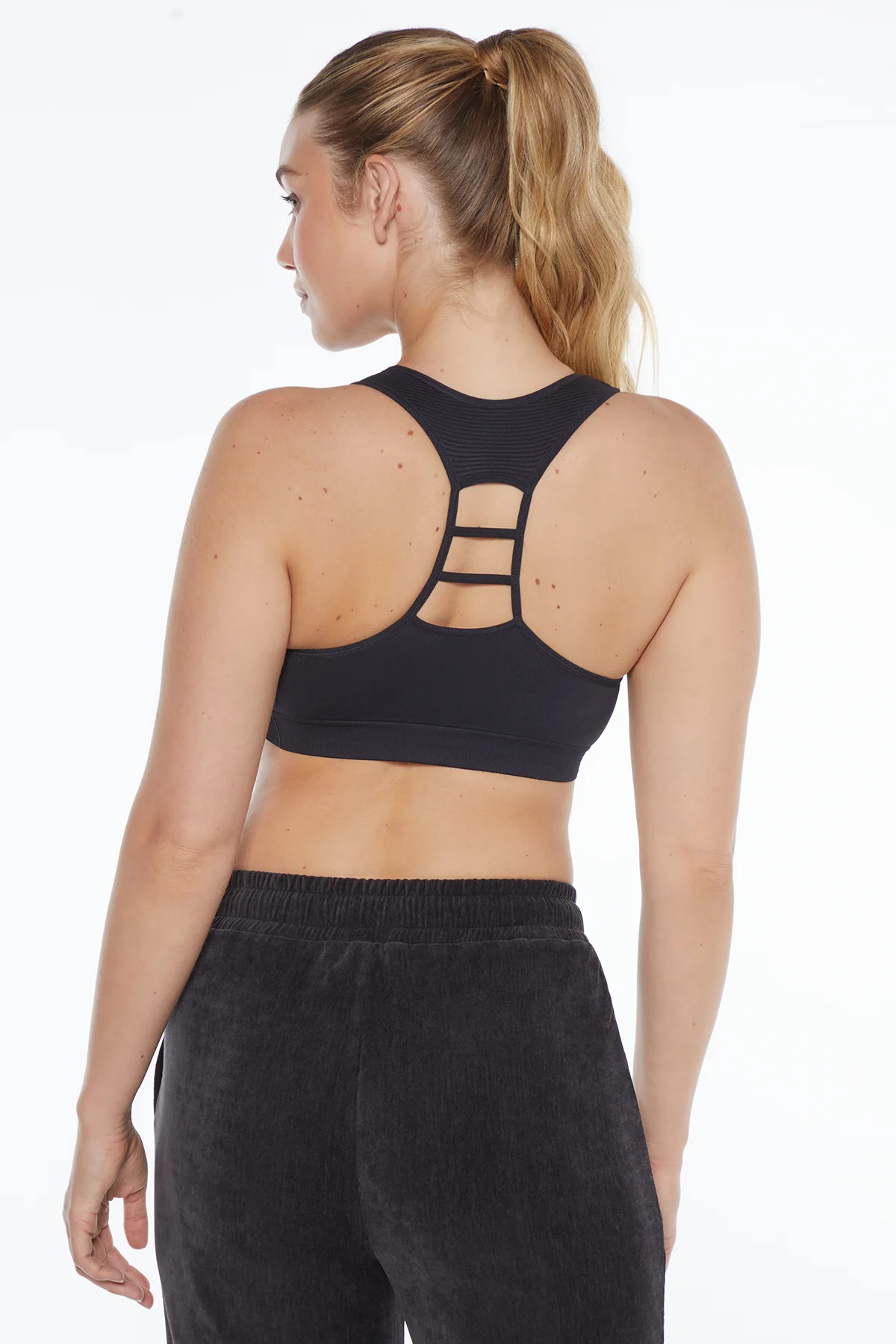 Black Velvet - 3 Items - Image 9