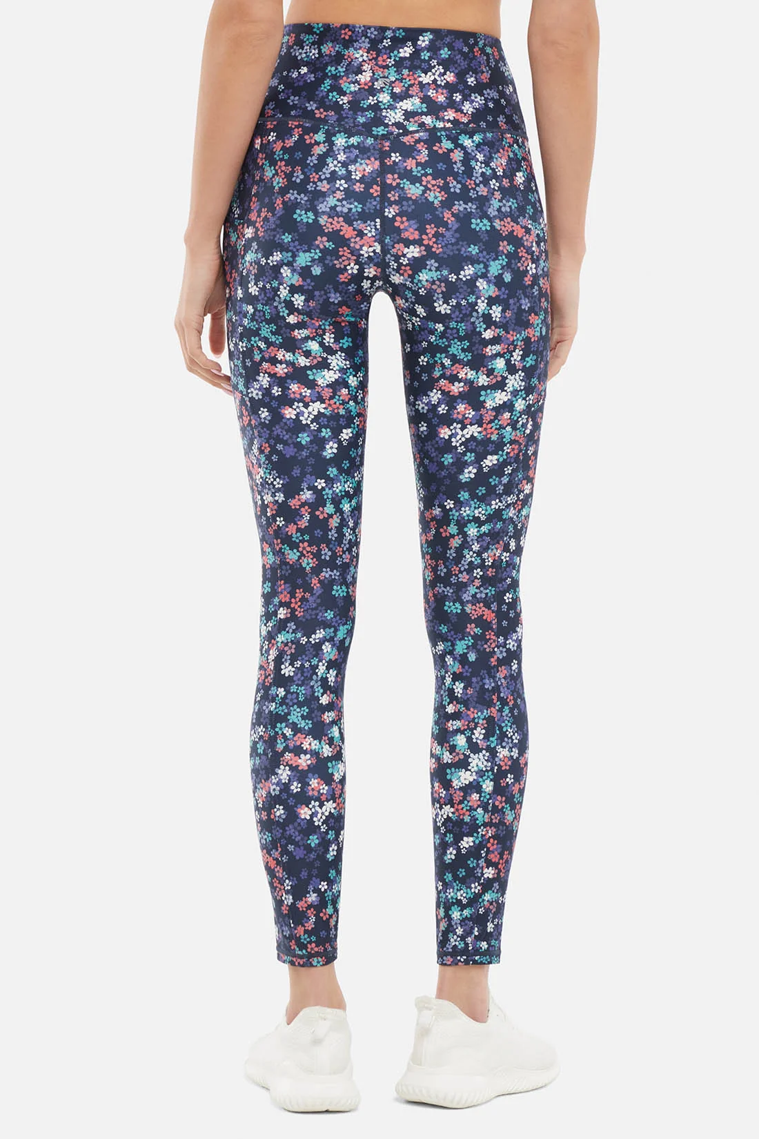 Blooming Romance - 3 Items - Image 10