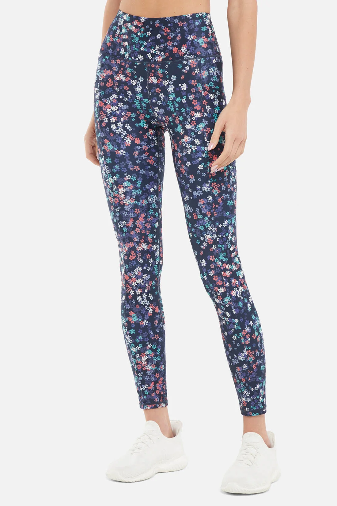 Blooming Romance - 3 Items - Image 9