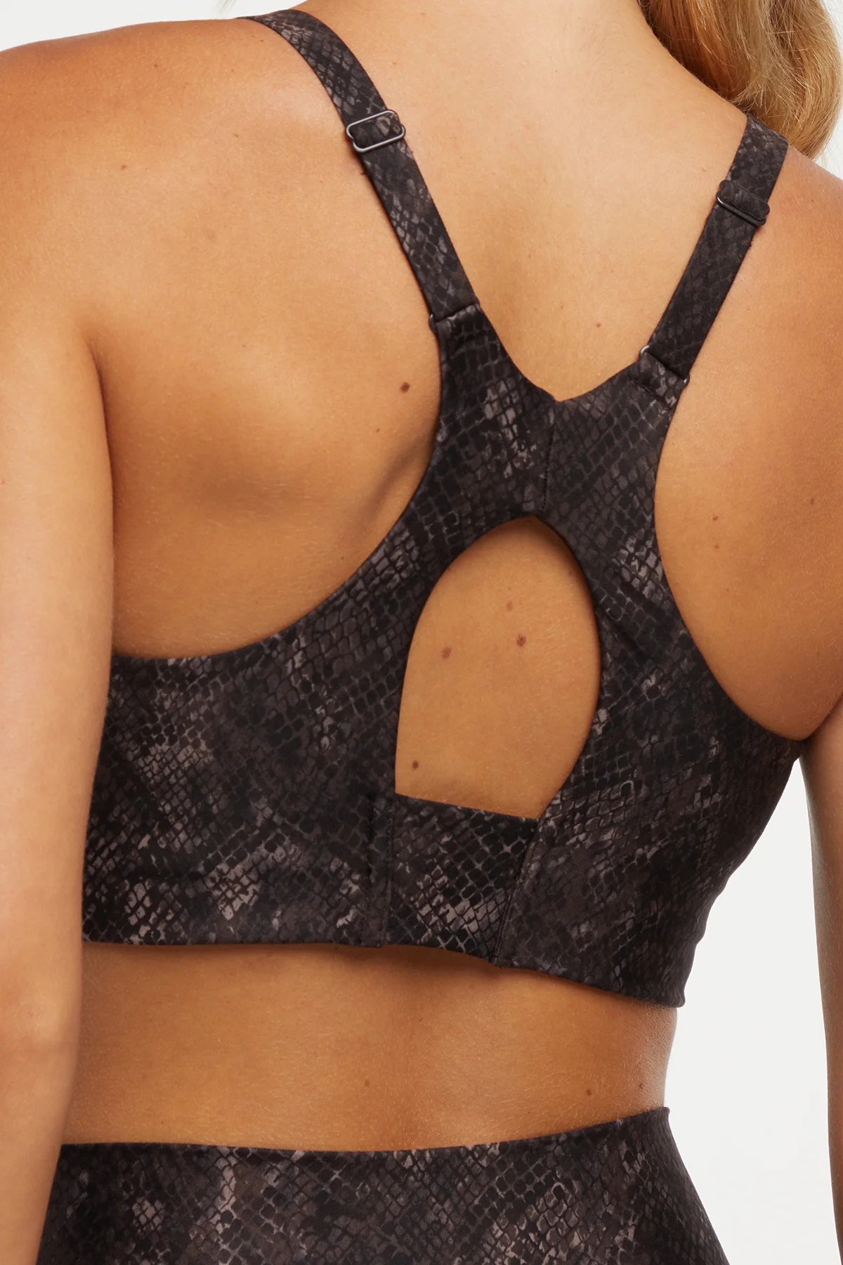 Clarissa Sport Bra - Image 5