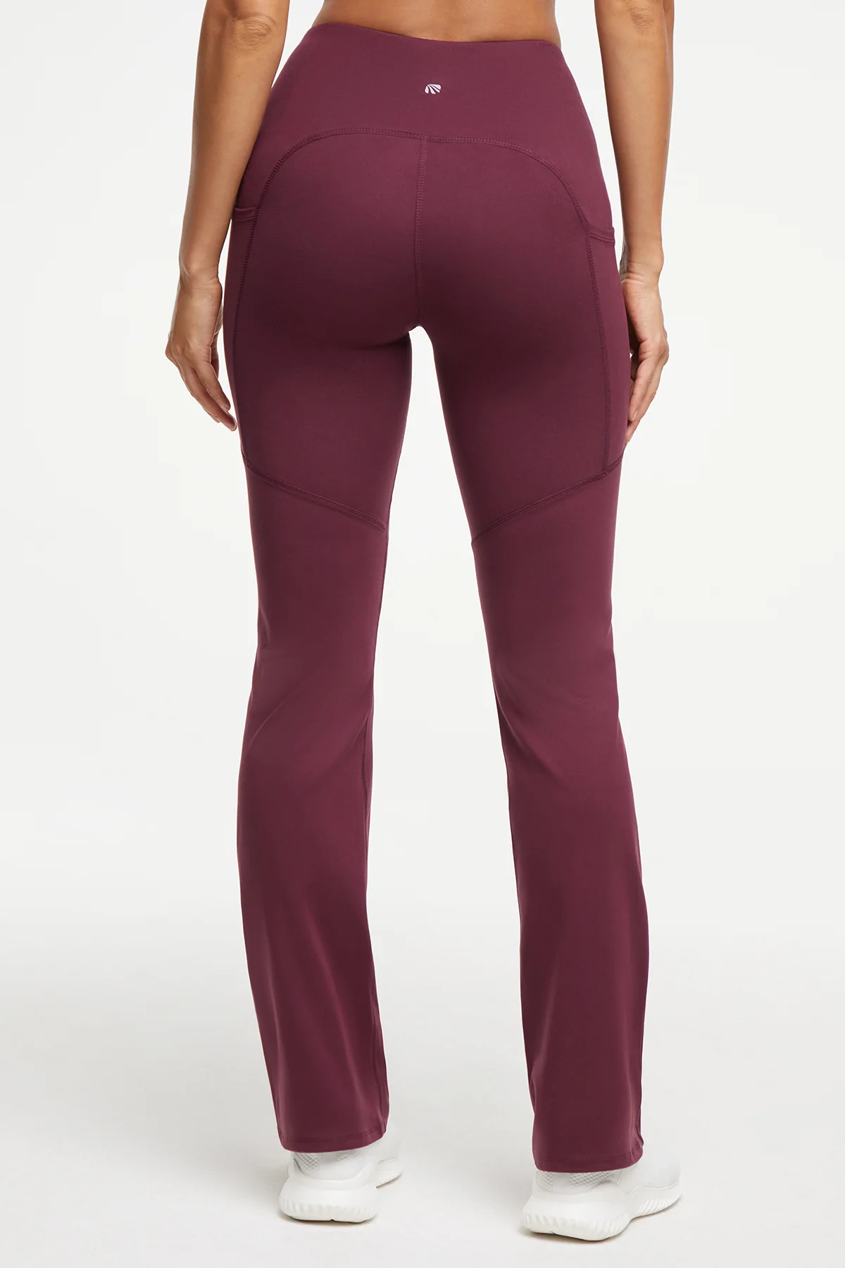 Della Pant - Image 9