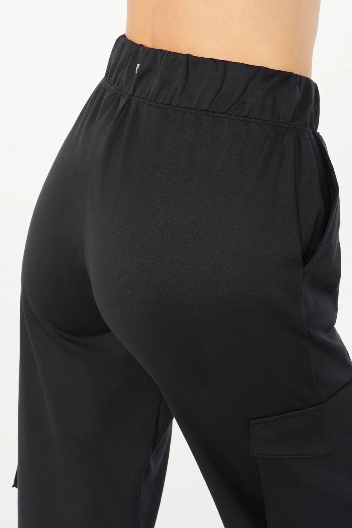 Desi Pant - Image 5