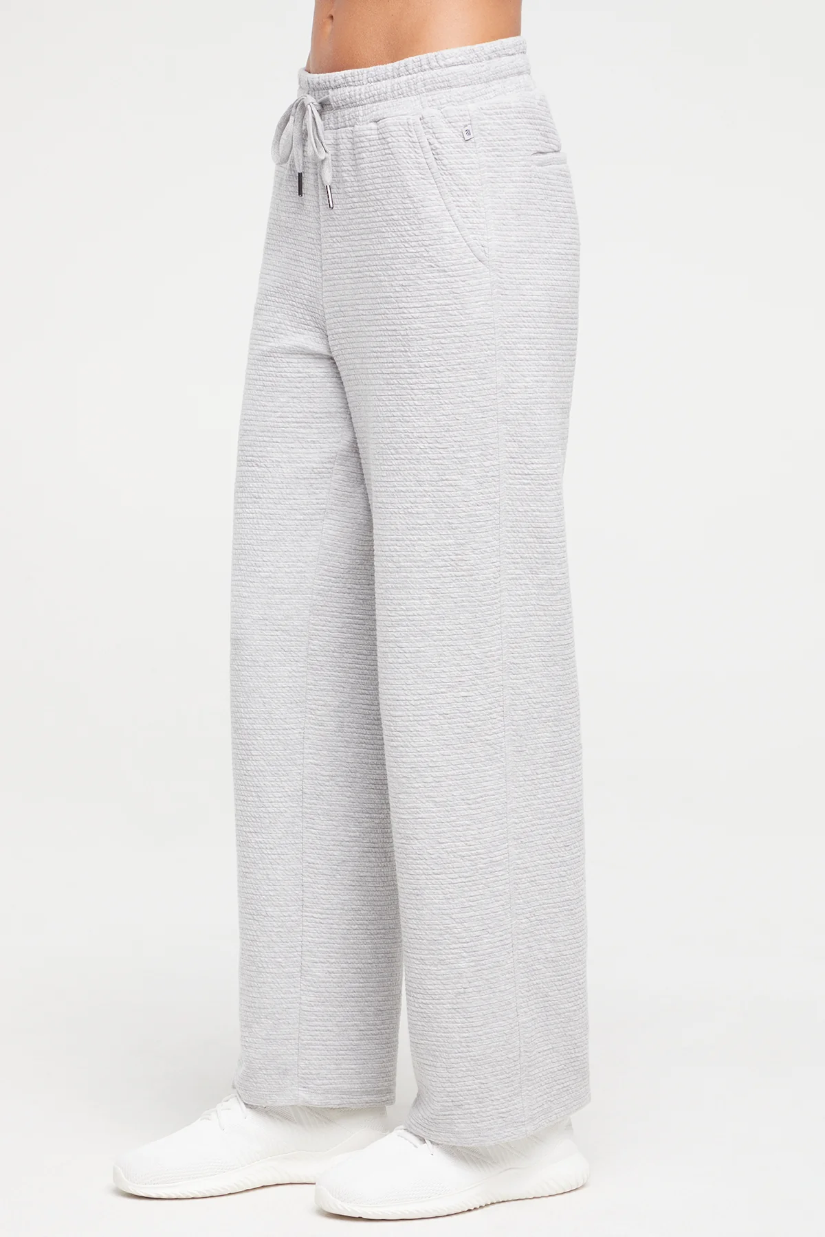 Freyi Pant - Image 5