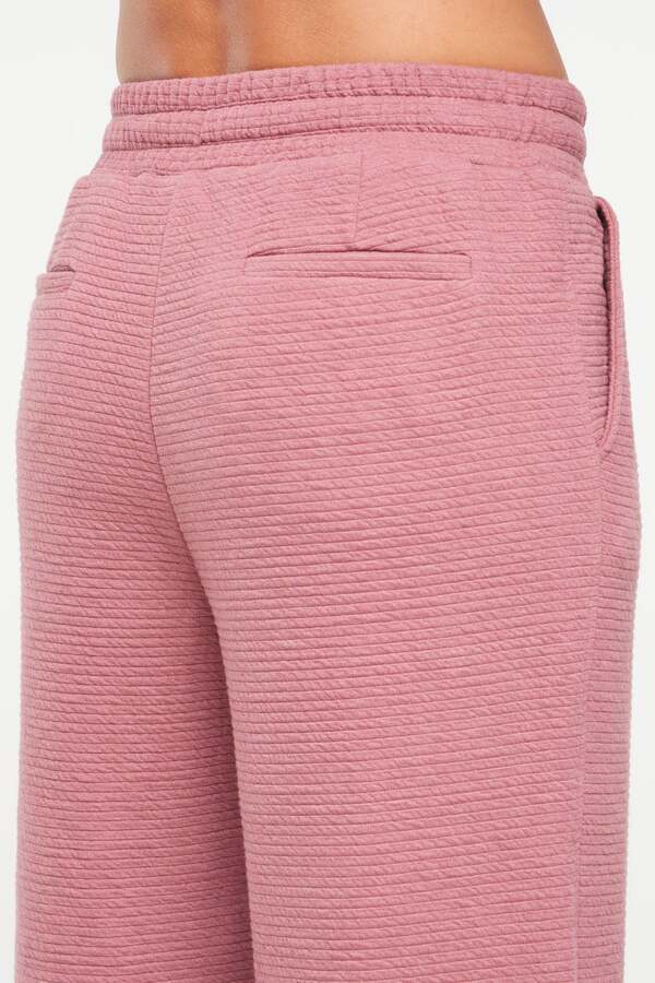 Freyi Pant - Image 9