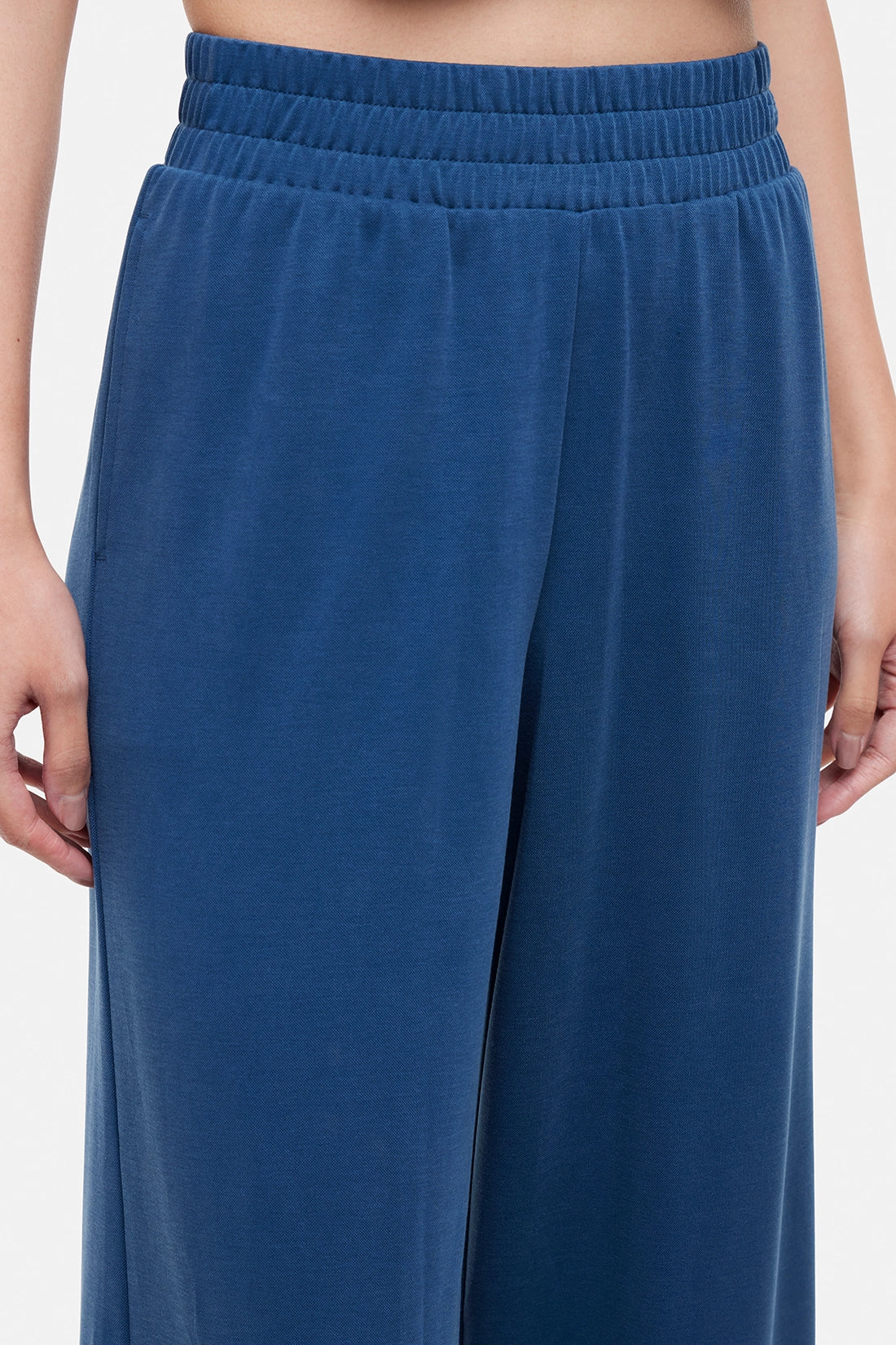 Hunter Wide Leg Set - Image 10