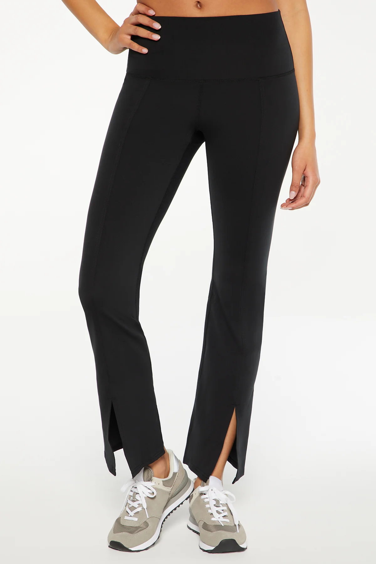 Sleek Slit - 3 Items - Image 12
