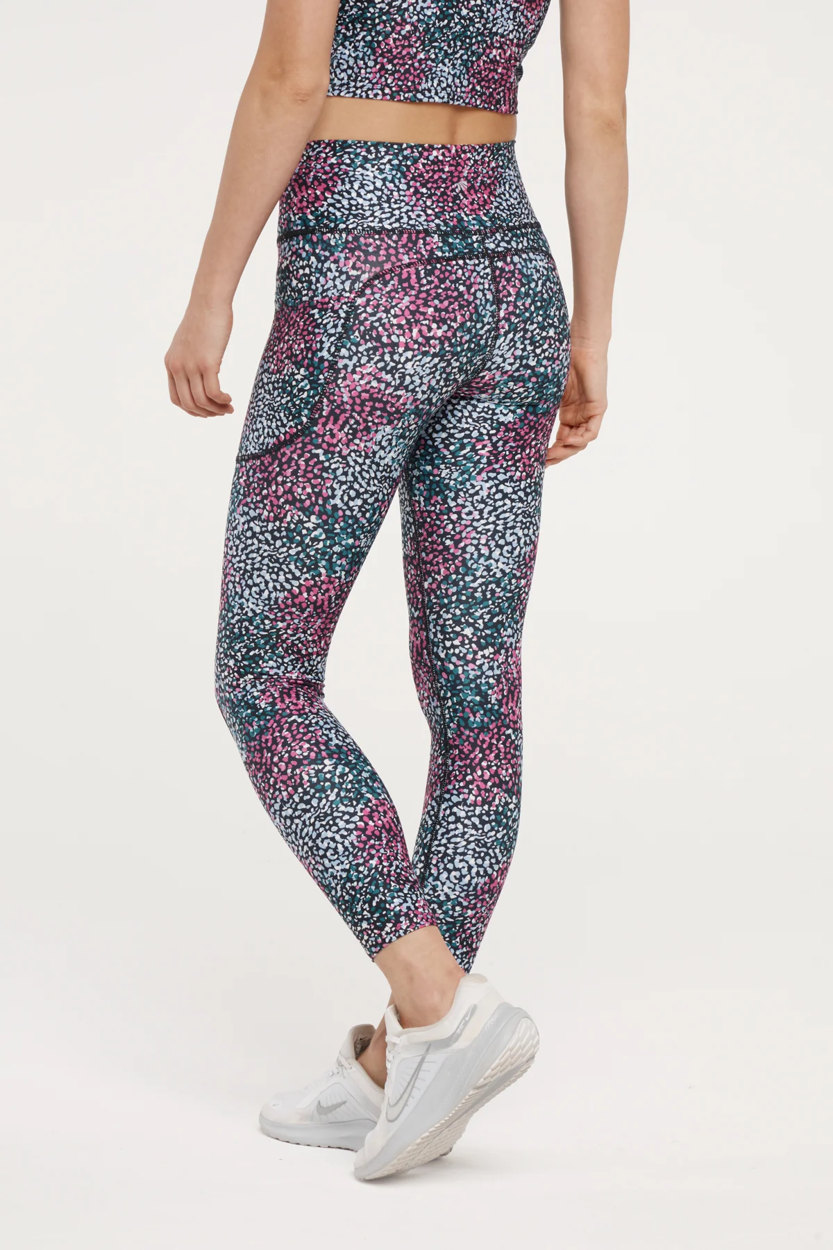 Spring Specktacular - 3 Items - Image 14