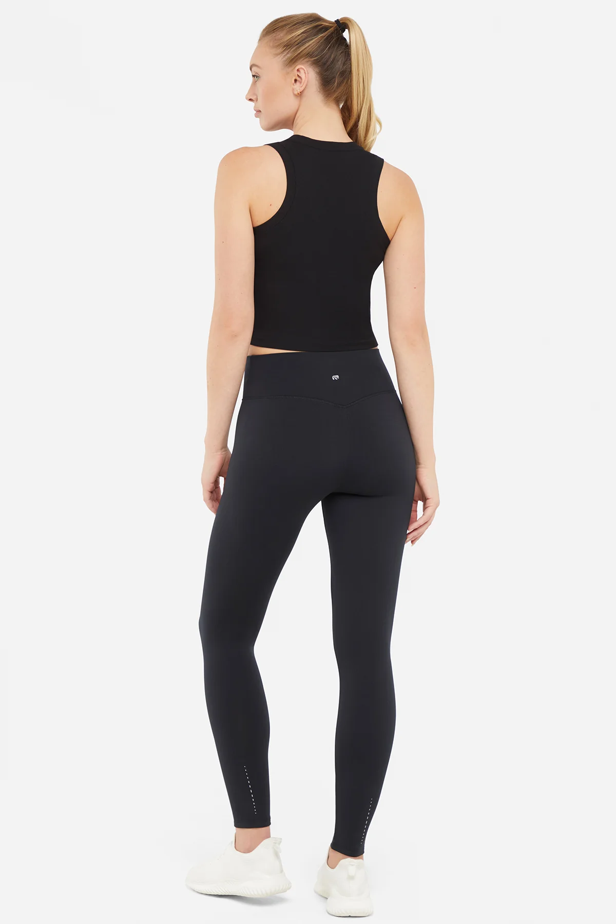 Winter Summit - 3 Items - Image 14